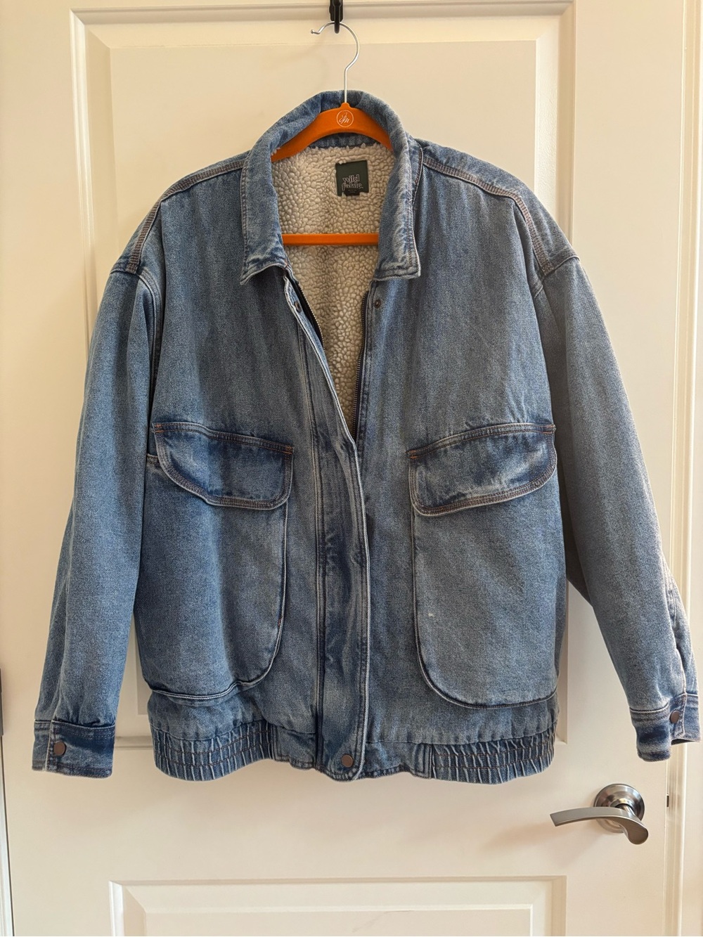 Women’s Oversized Sherpa-Lined Denim Jacket - Light Blue